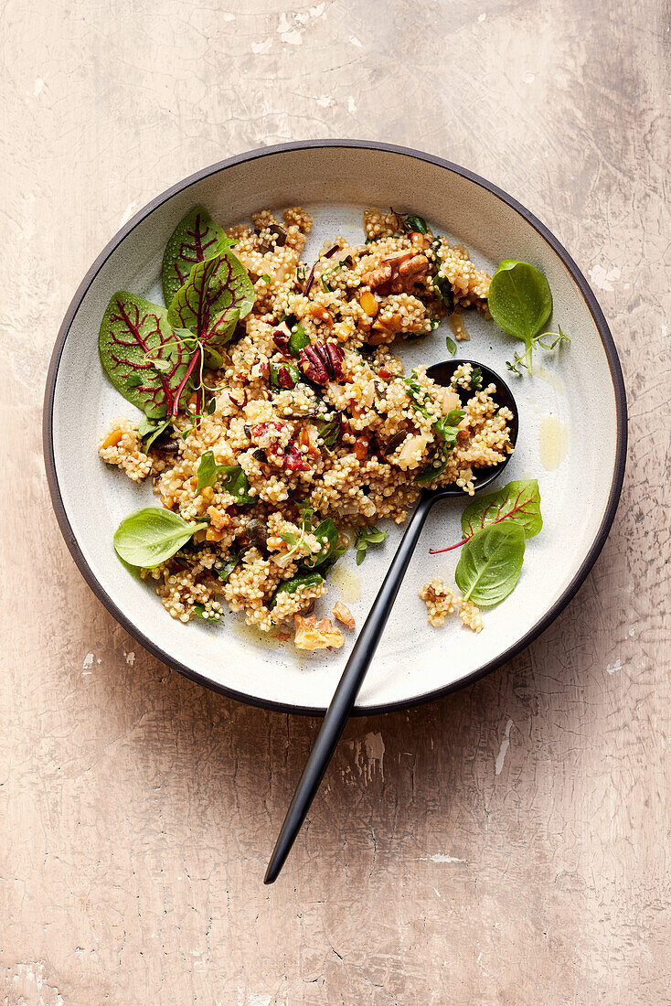 Quinoa with nuts and blood sorrel