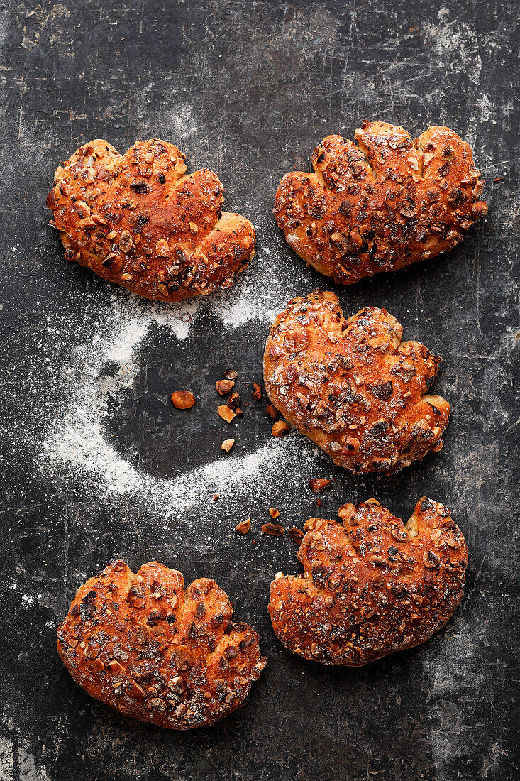 Bärentatzen-Brötchen aus Dinkel