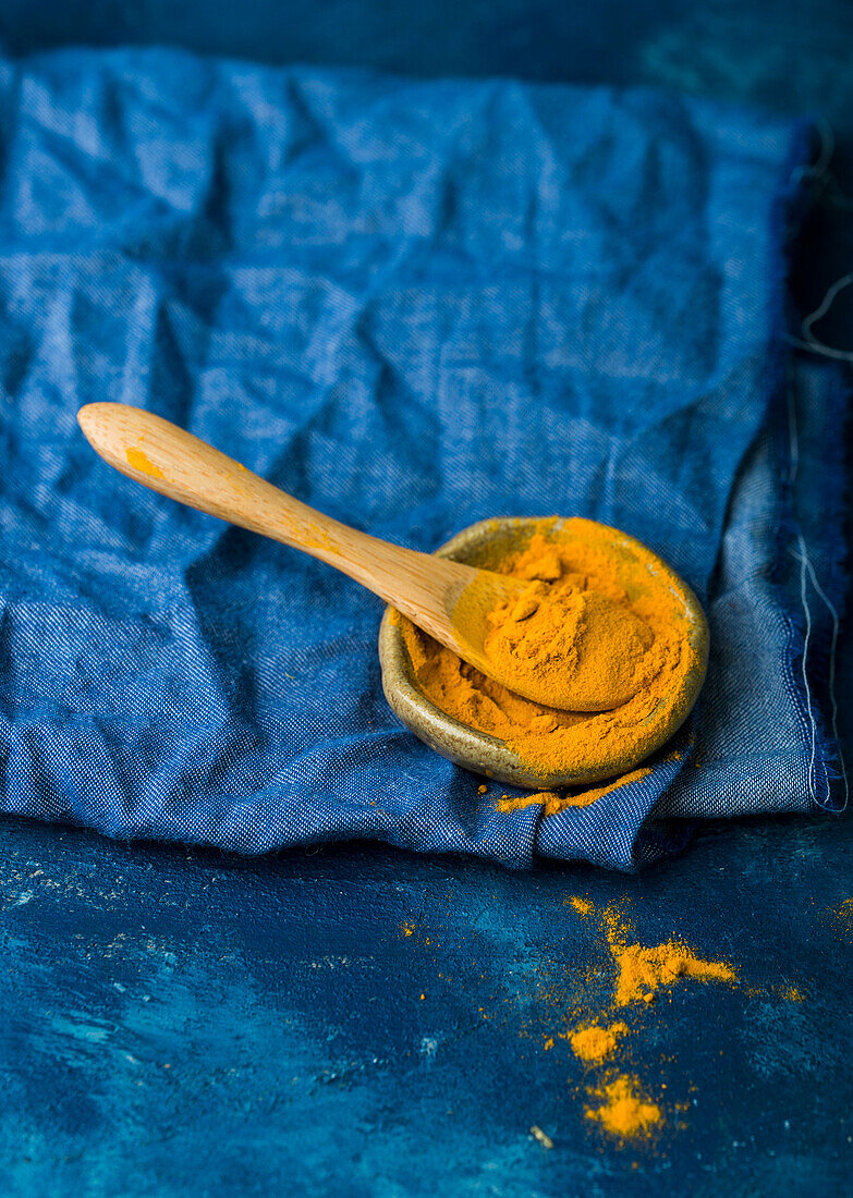 Turmeric powder