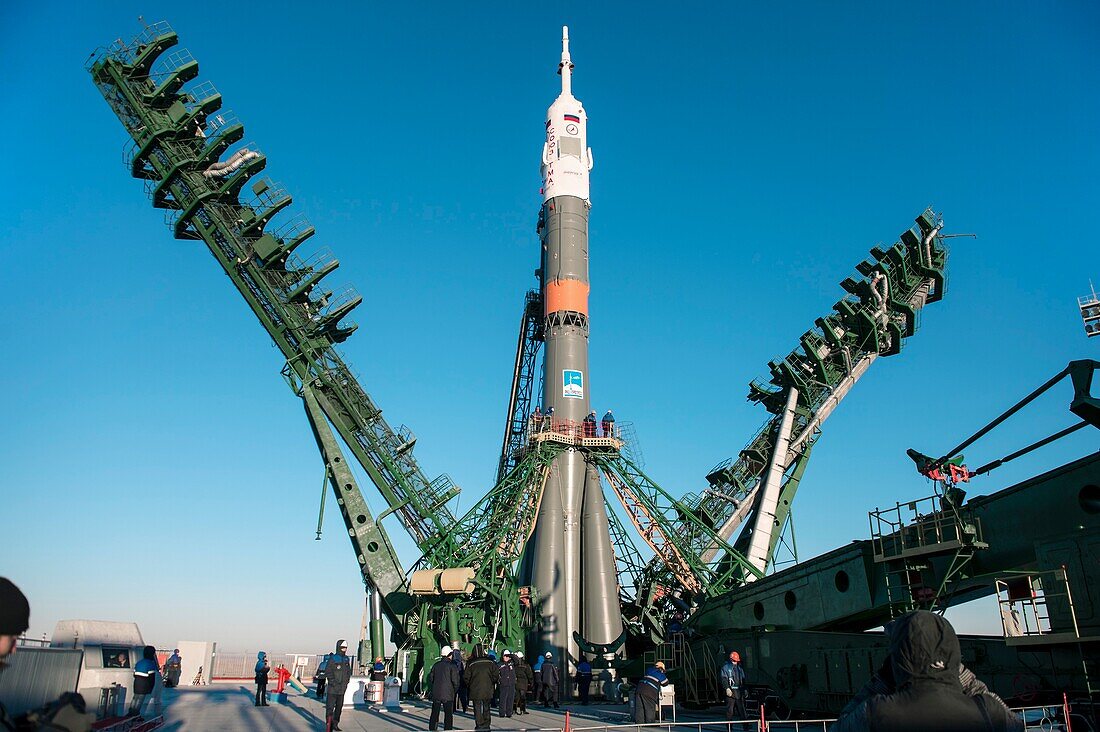 Soyuz TMA-15M rollout