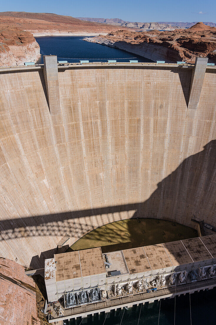 Electric powerhouse of Glen Canyon Dam, Arizona, USA
