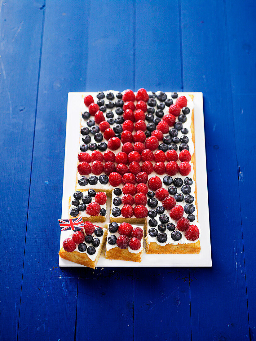 Berry cake with a Union Jack motif