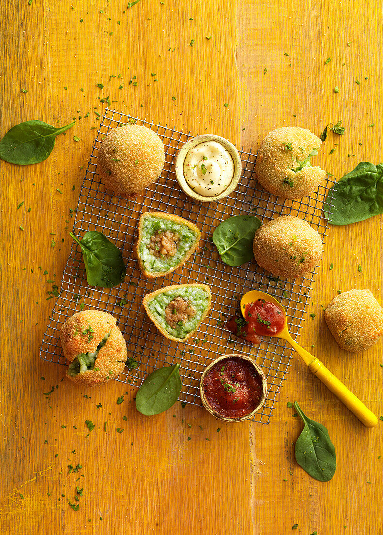 Arancini mit Spinatfüllung