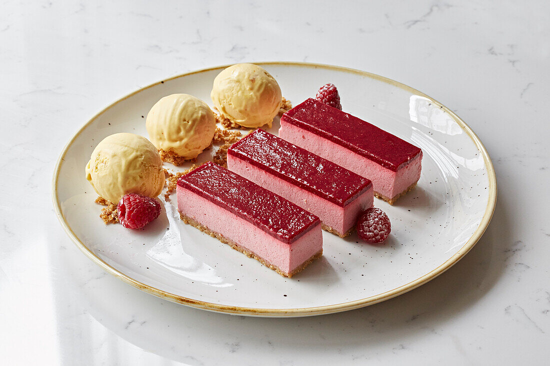 Raspberry dessert with ice cream