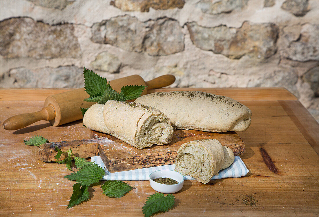 Bread with nettles and seeds