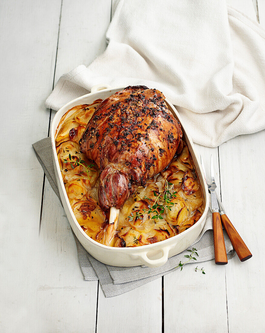 Lamb hot-pot with potatoes