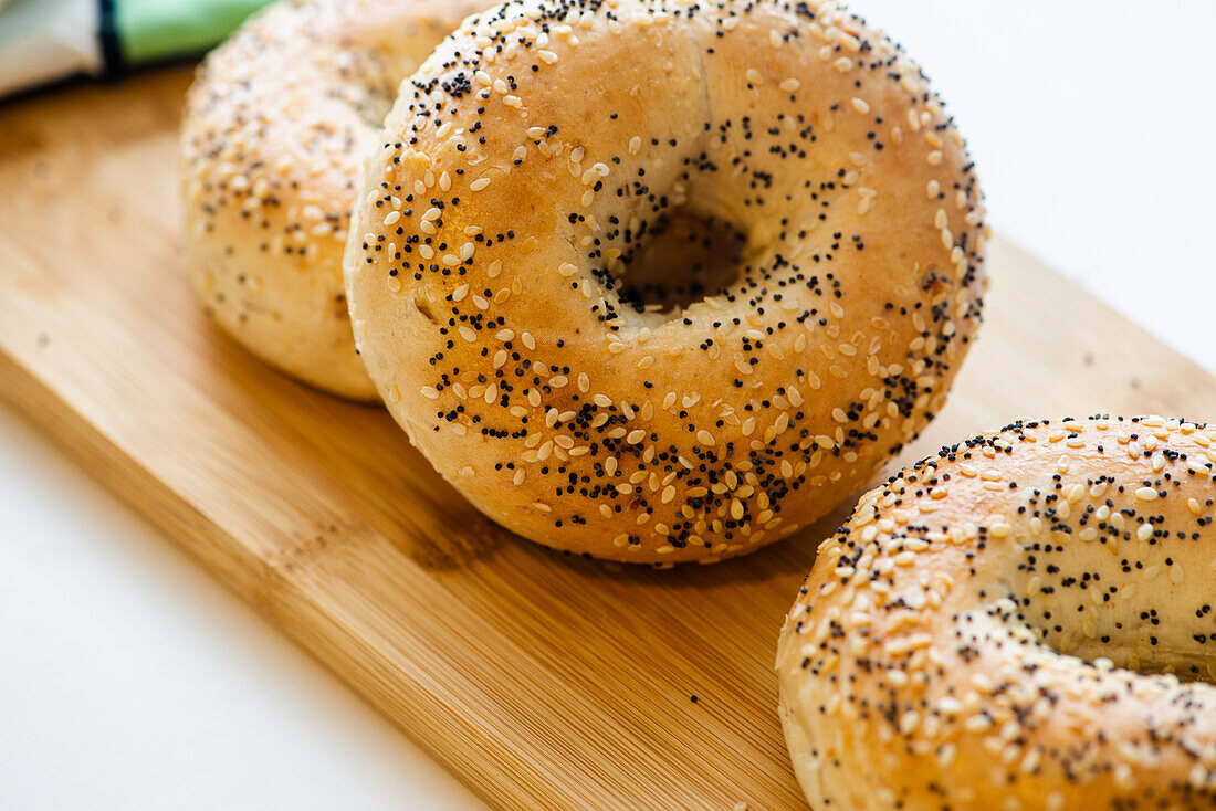 Sesame bagels