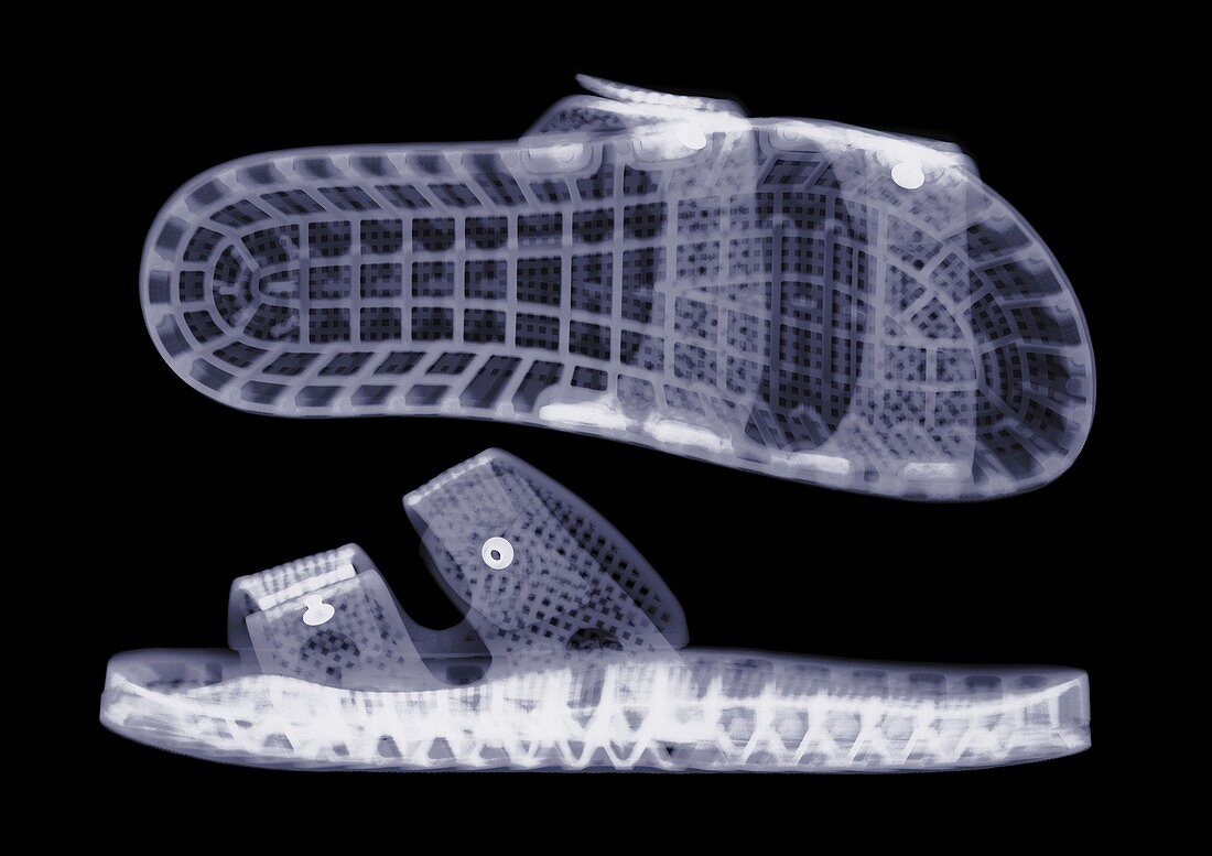 Pair of sandals, X-ray