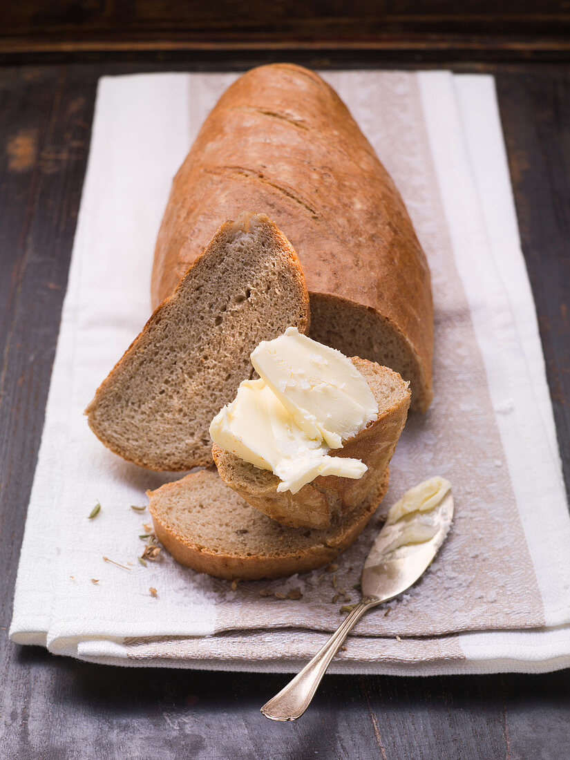 Rye bread with butter