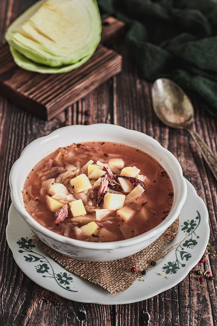 Cabbage soup with potatoes