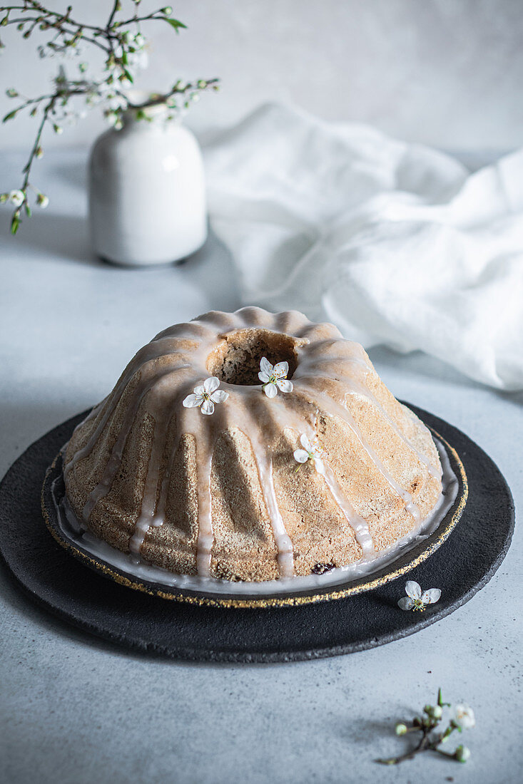 Vegan and glutenfree yeast cake babka