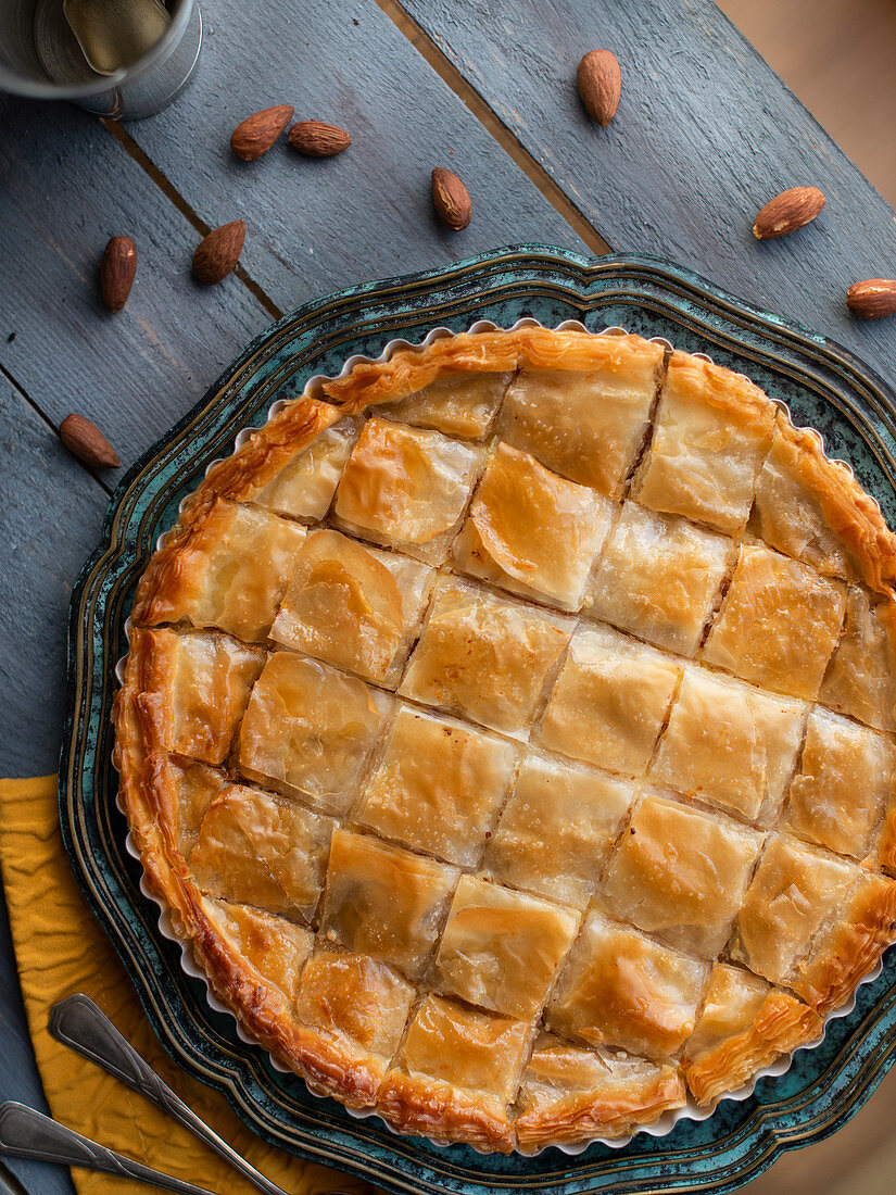 Briket Halib (filo pastry cake with almonds and cream filling, Tunisia)