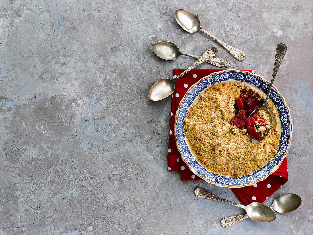 Damson Crumble aus England