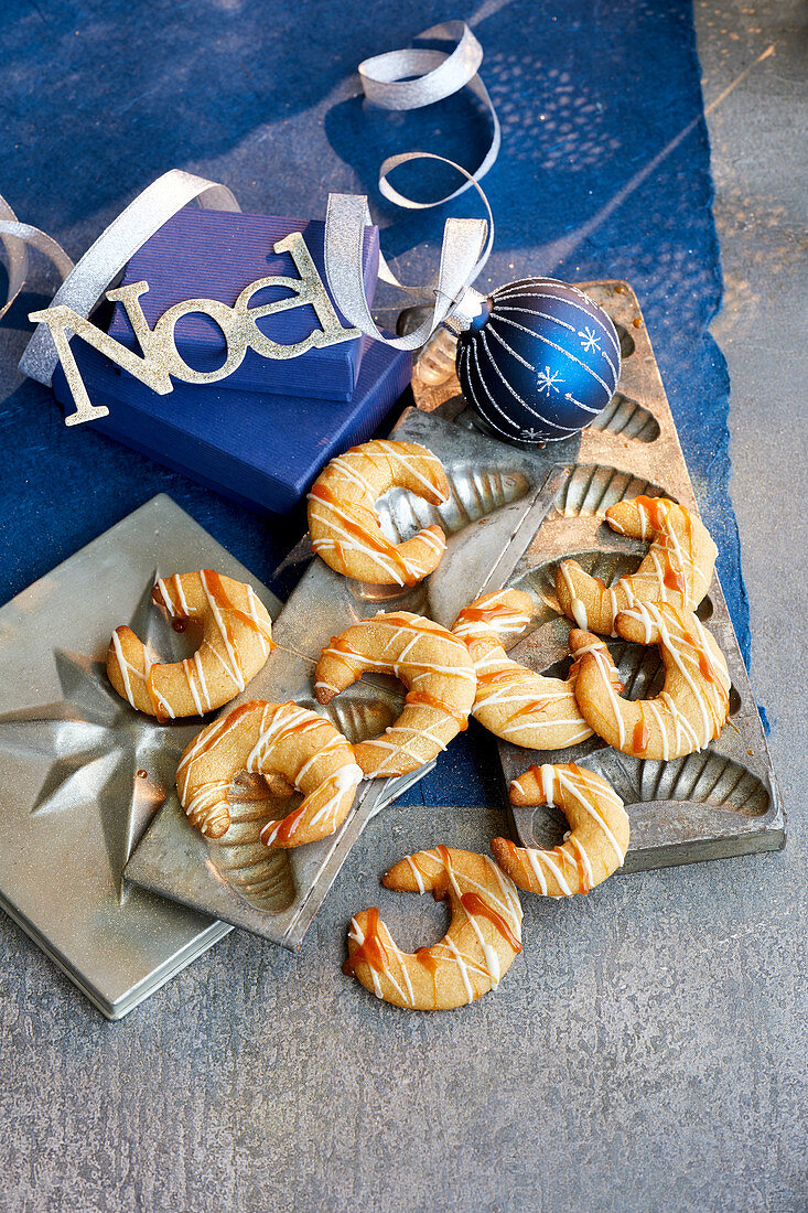 Toffee drizzled cresent cookies