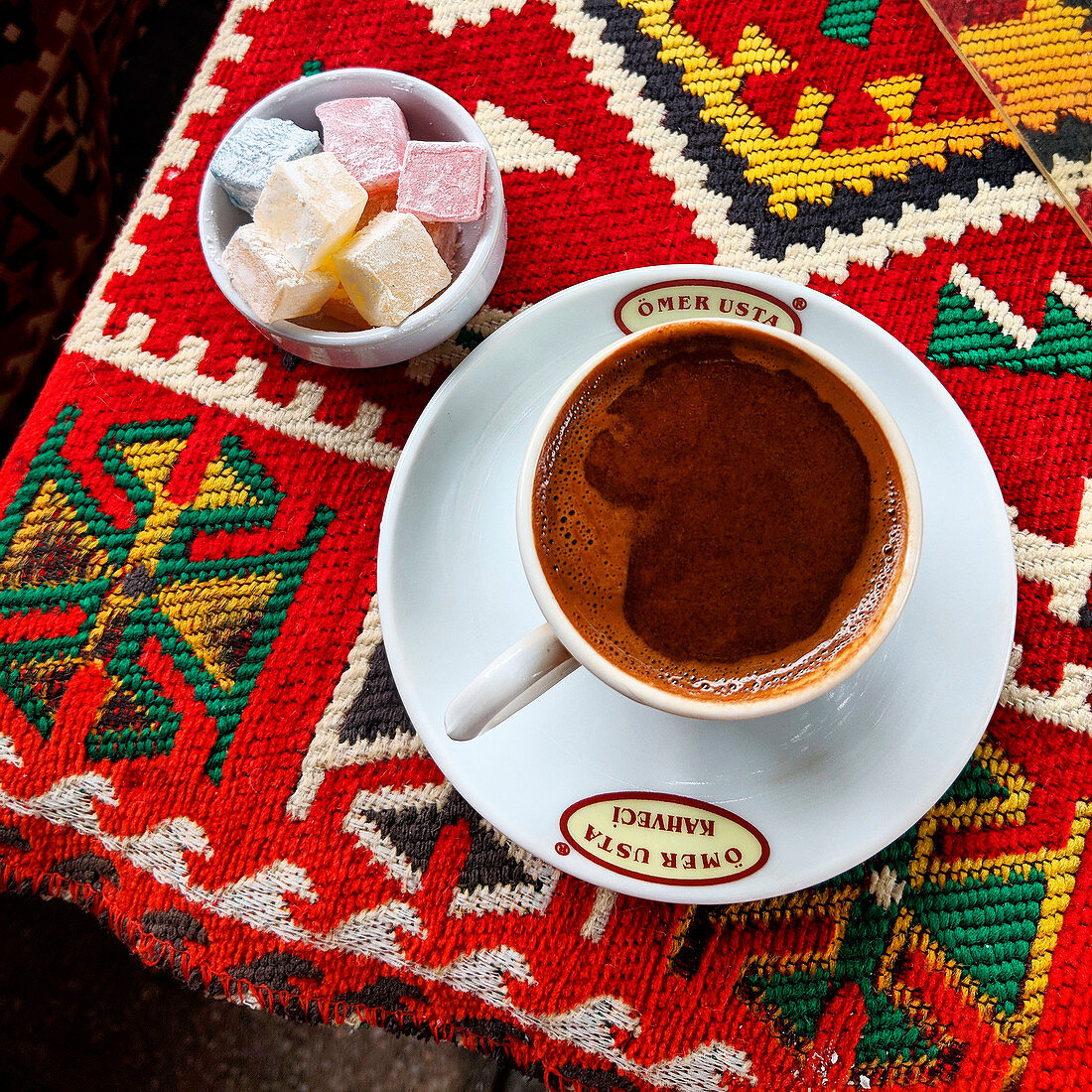 Turkish coffee with lokum