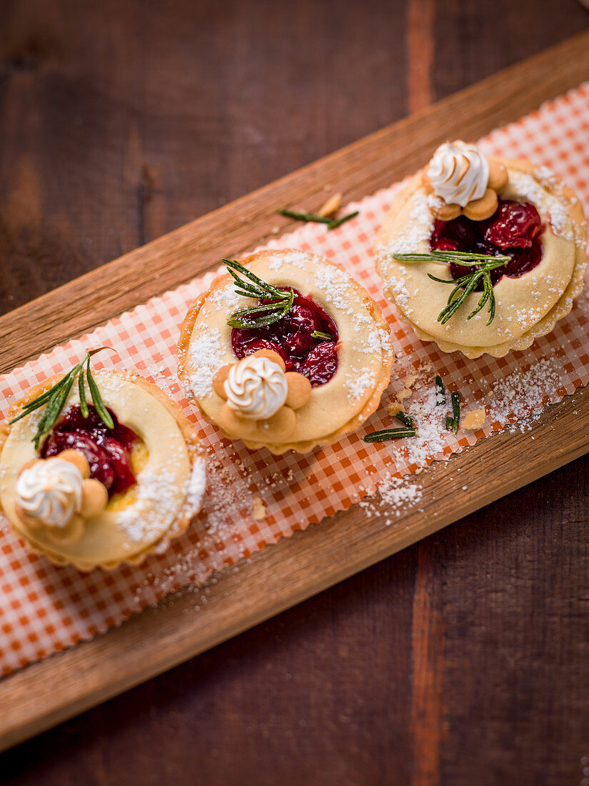 Pasticciotti with rosemary, polenta and cherries (Italy)