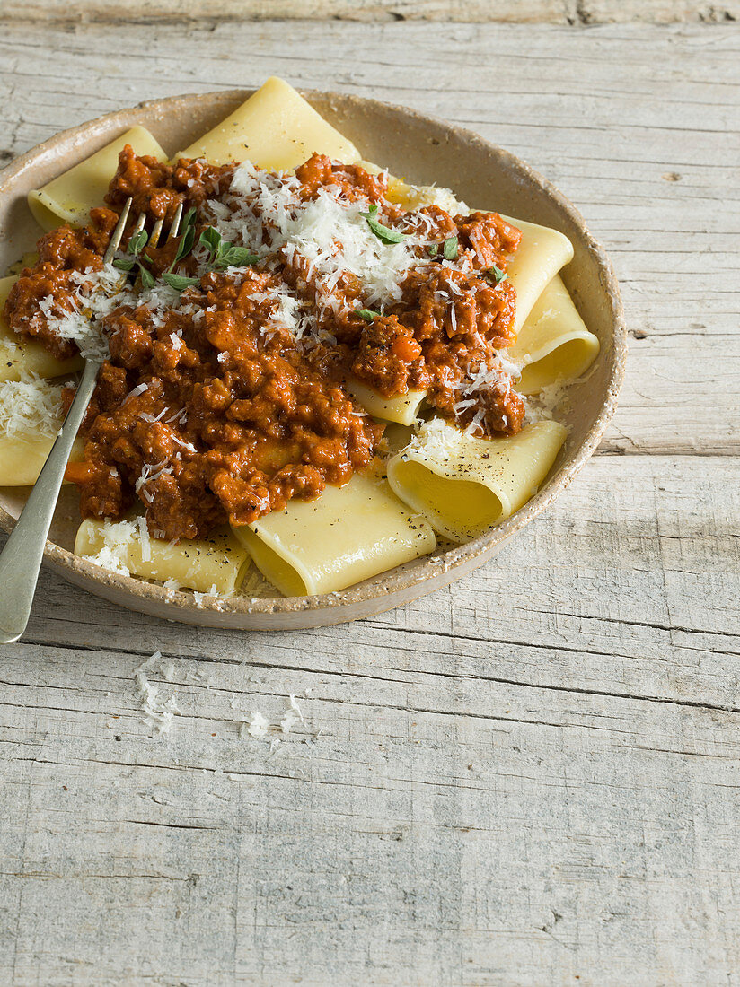 Bolognaise sauce and pasta