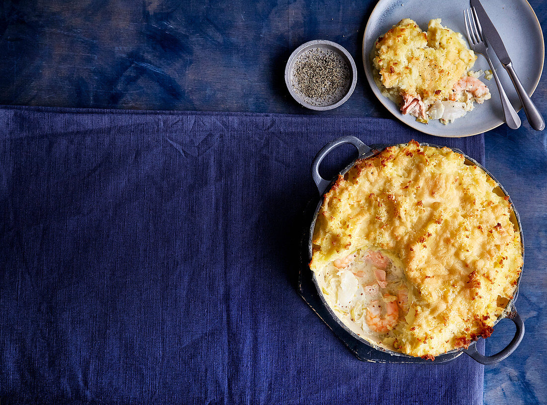 Creamy fish and leek pie fish