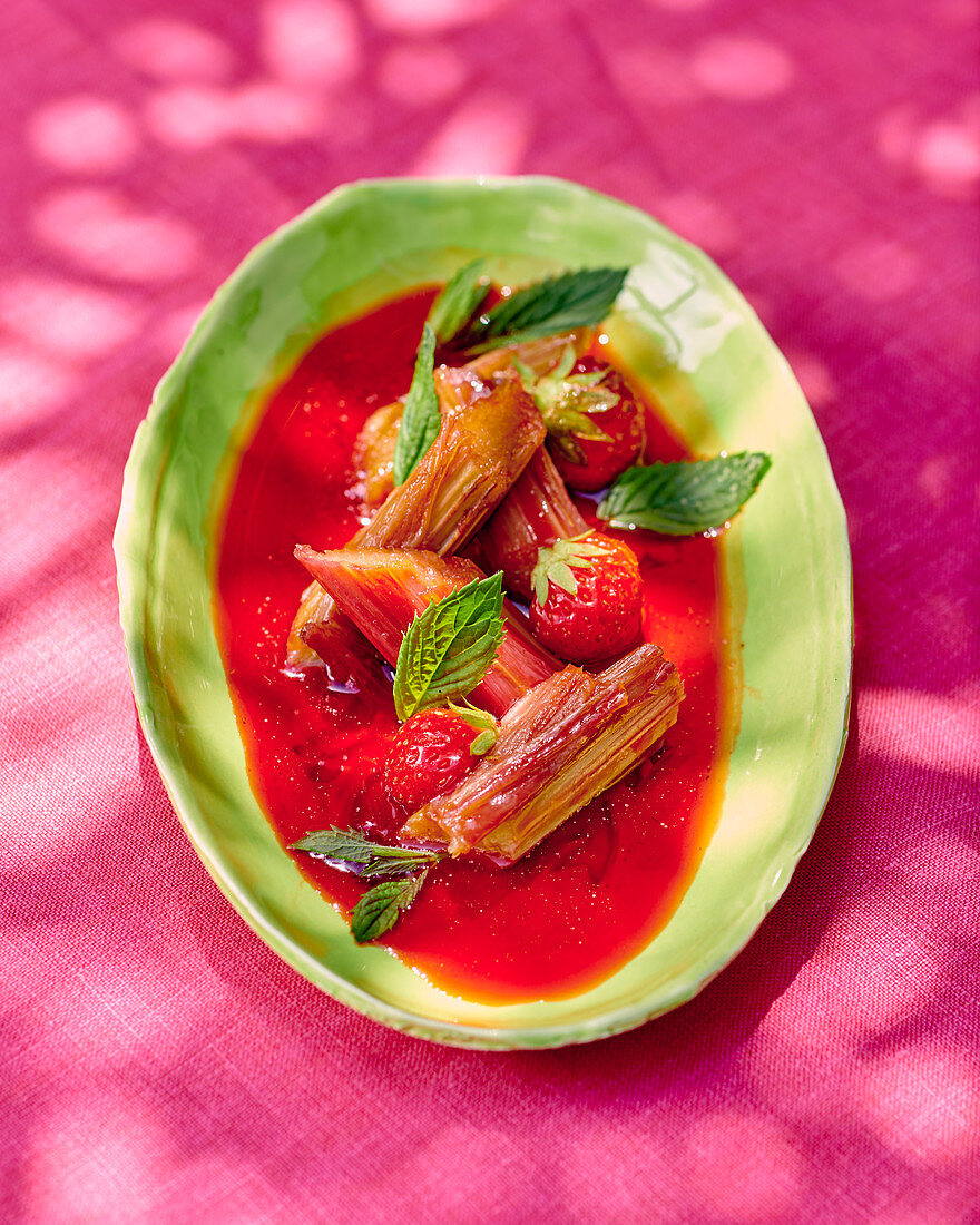 Rhubarb with strawberries and mint