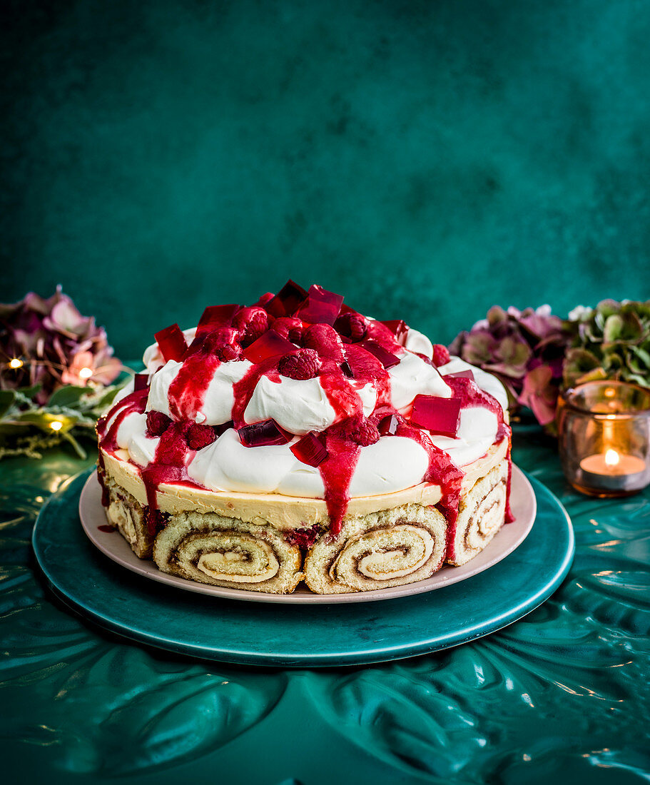 A festive trifle cheesecake