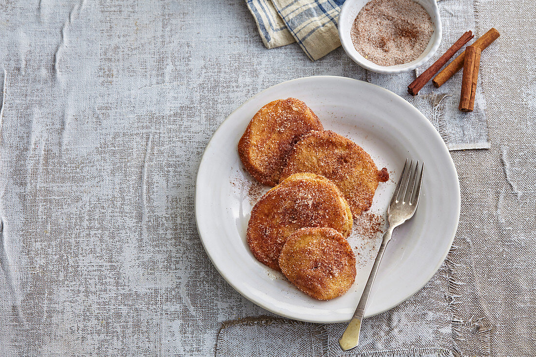 Apples fried in beer batter