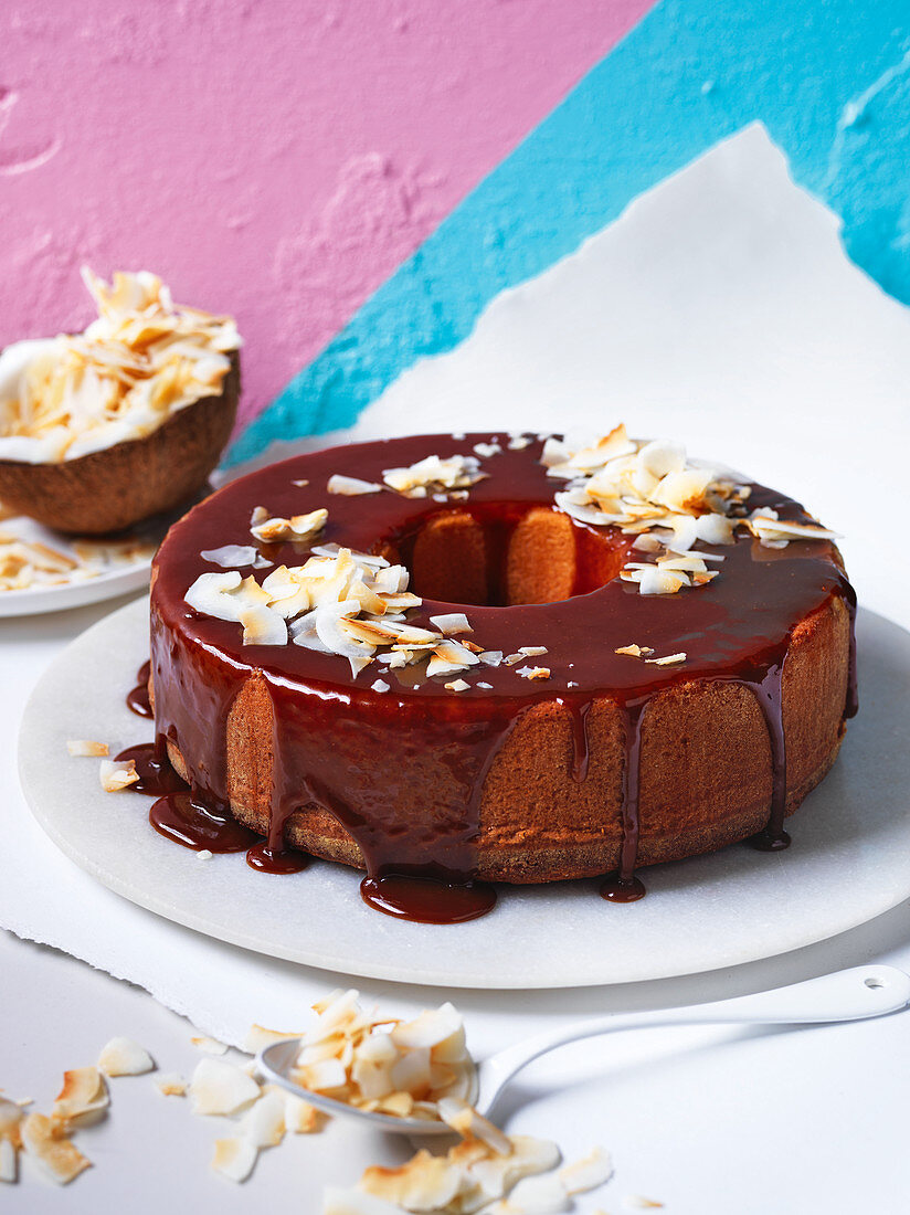 Bolo de coco (Kokosnusskuchen mit Kokoskaramell, Portugal)