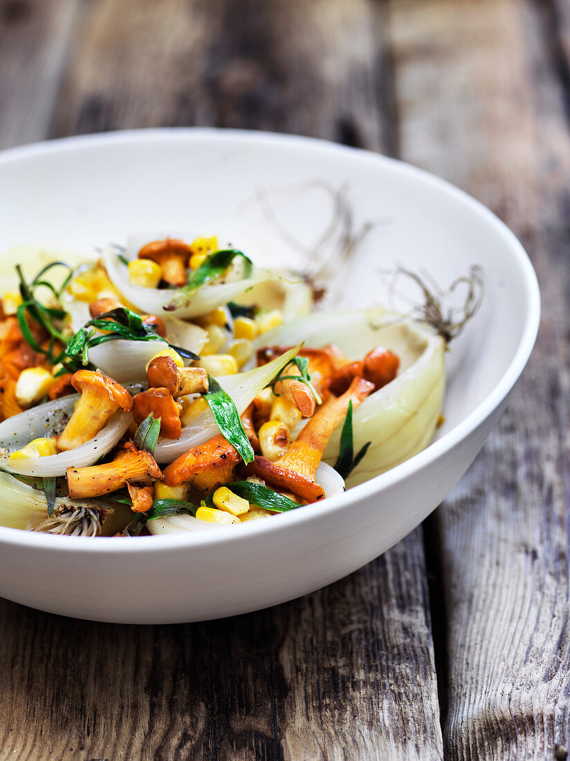 Steamed vegetables with chanterelle mushrooms and tarragon