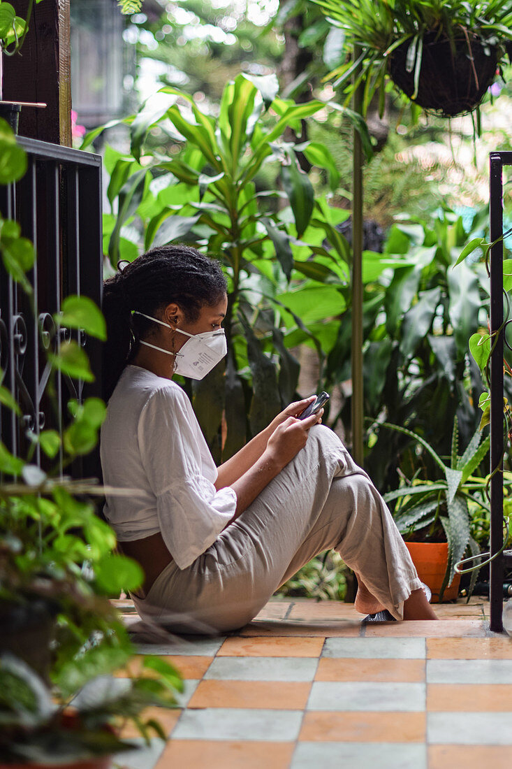 Woman wearing face mask