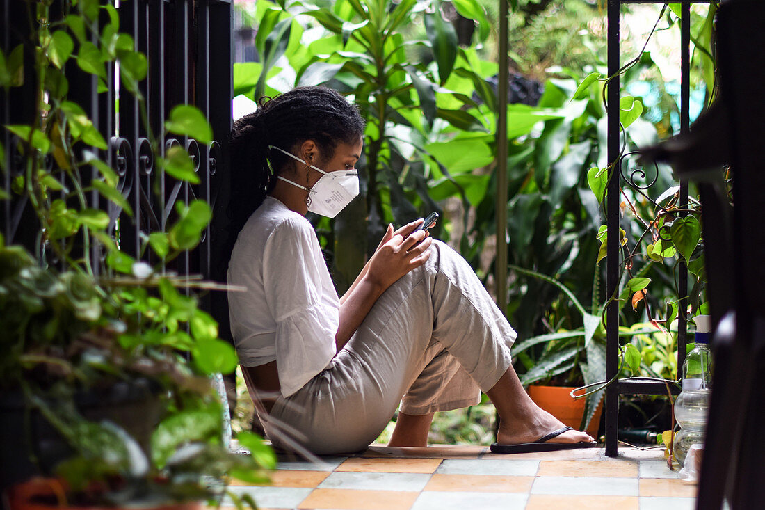 Woman wearing face mask