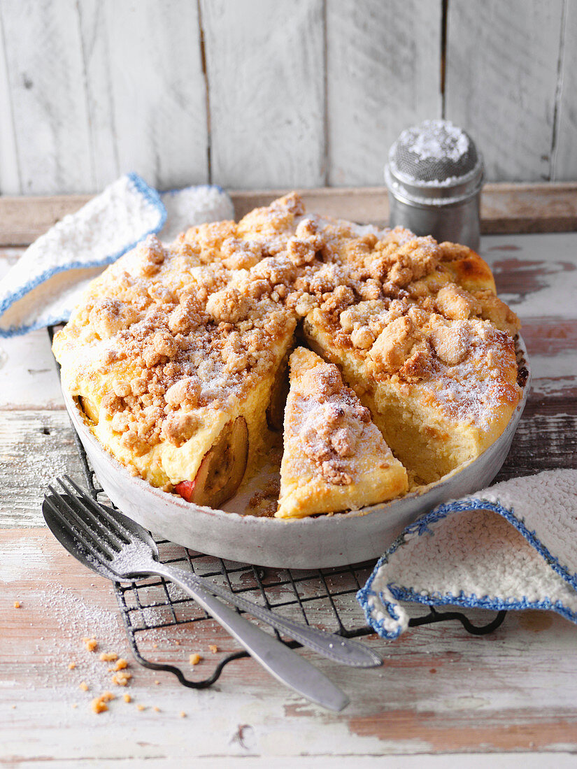 Baked apple cake with butter crumbs