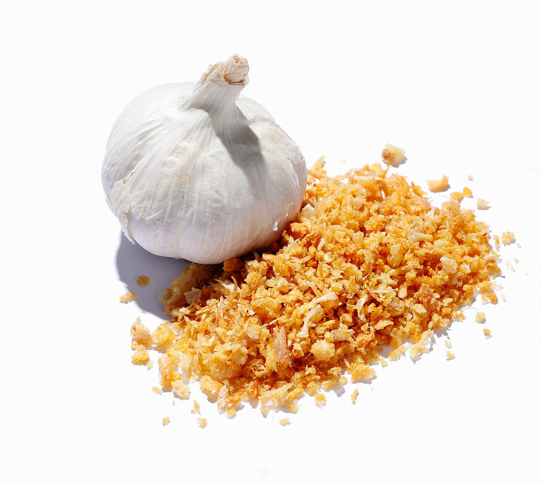 A garlic bulb and fried garlic