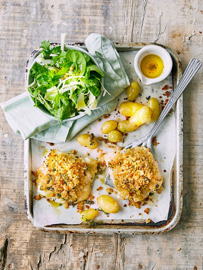 Baked crusted fish with fennel salad