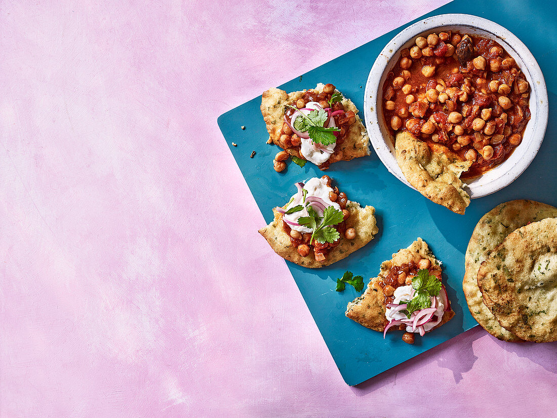 Channa bhatura (India)