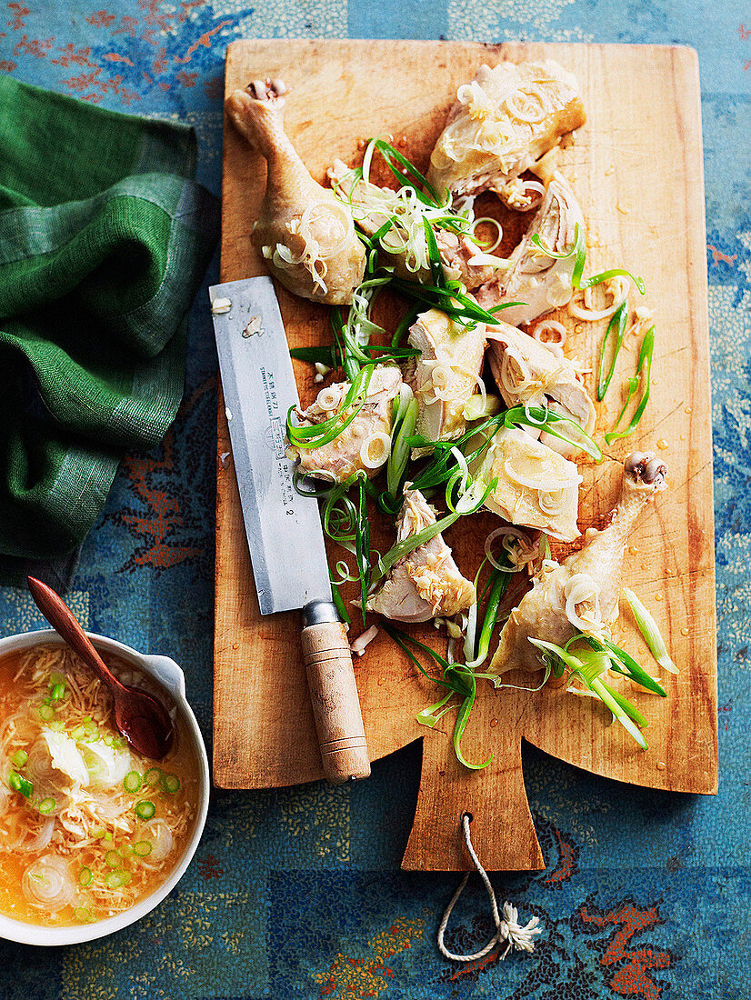 White cut chicken with spring onion dressing