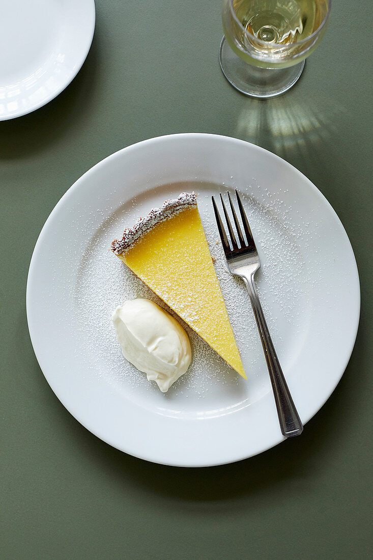 Lemon tart