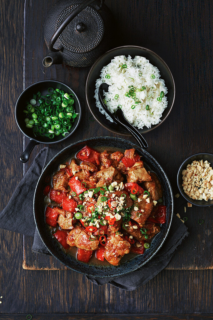 Slow-cooker Kung Pao chicken with red capsicum