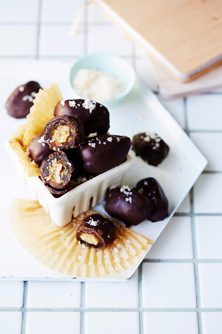 Vegan chocolate-coated nutty dates