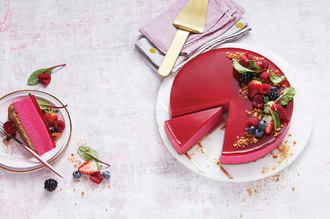 Beetroot jelly cheesecake