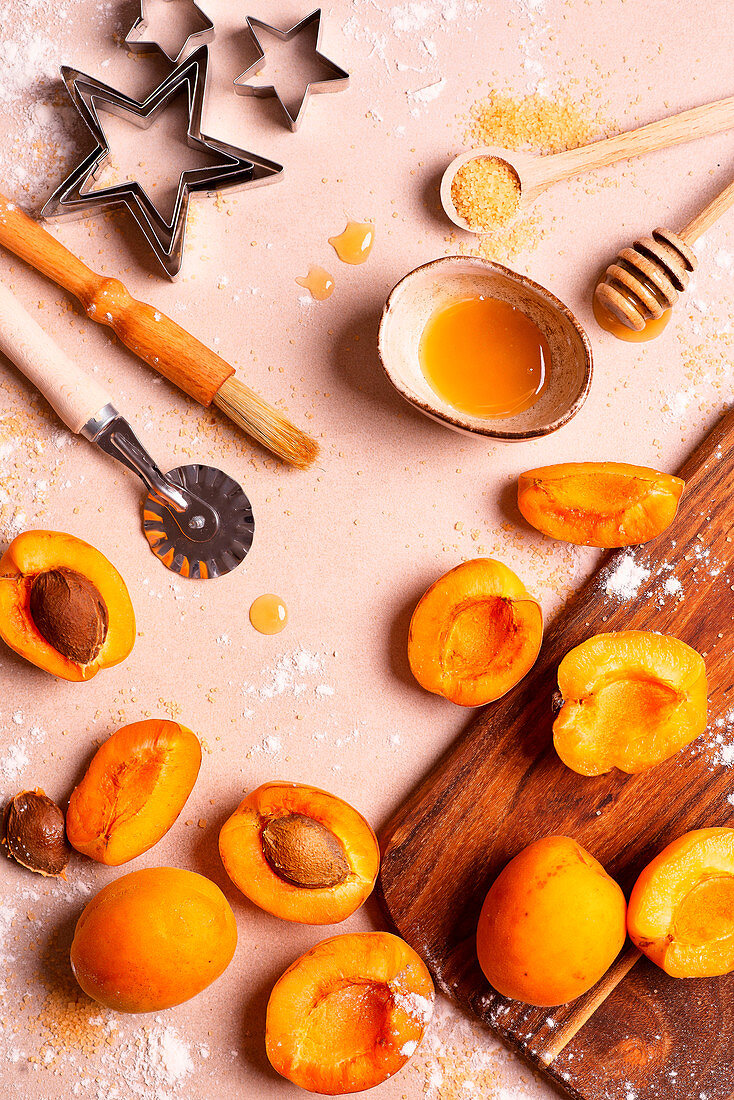 Apricots, honey and flour