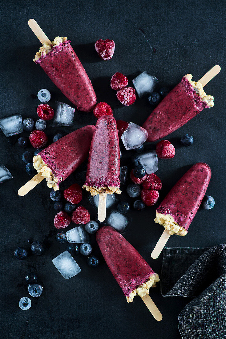 Raspberry and blackberry ice cream on a stick