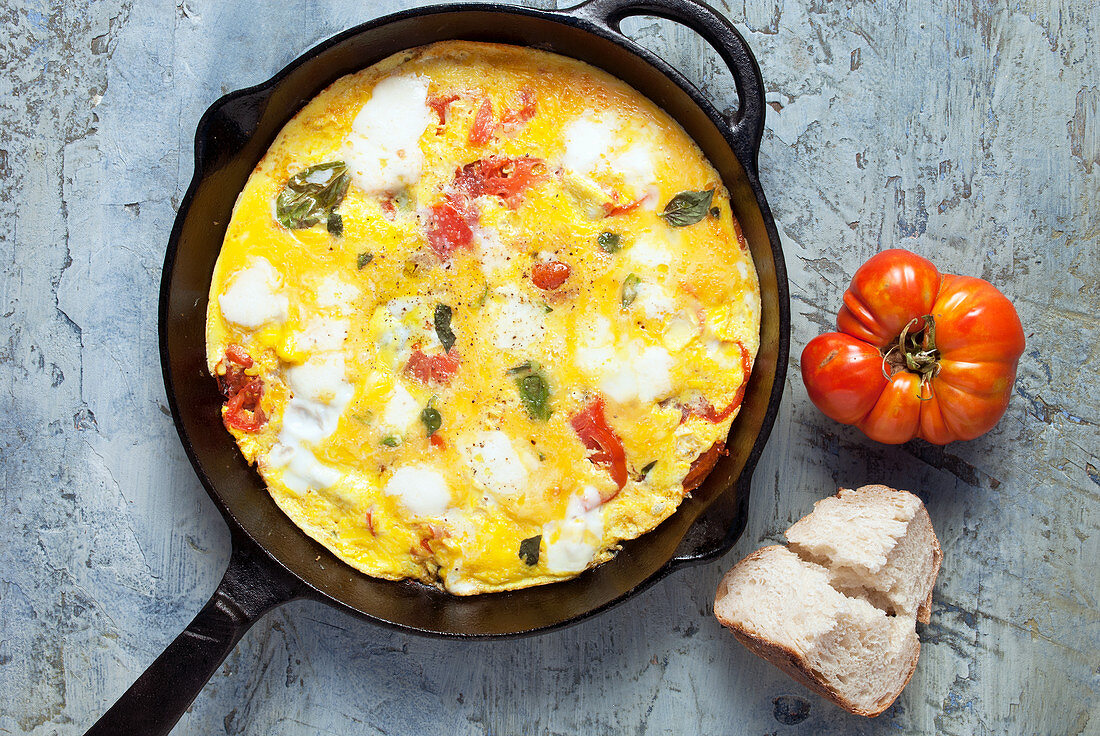 Oven baked tomato and cheese omelette