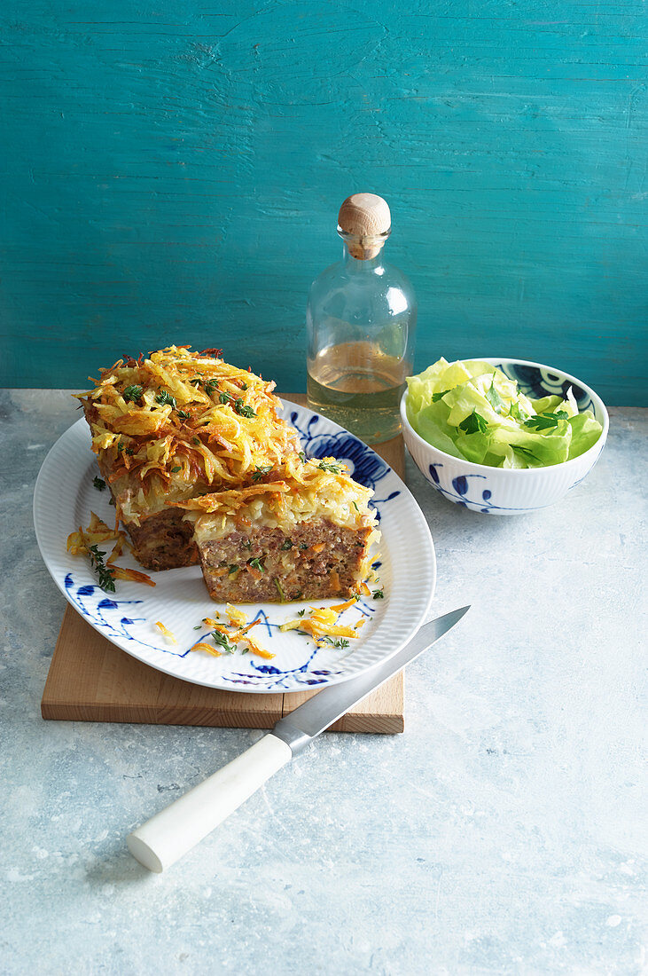 Hackbraten mit Kartoffelkruste