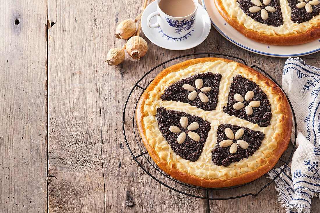 Mährische Mohntorte mit Mandeln