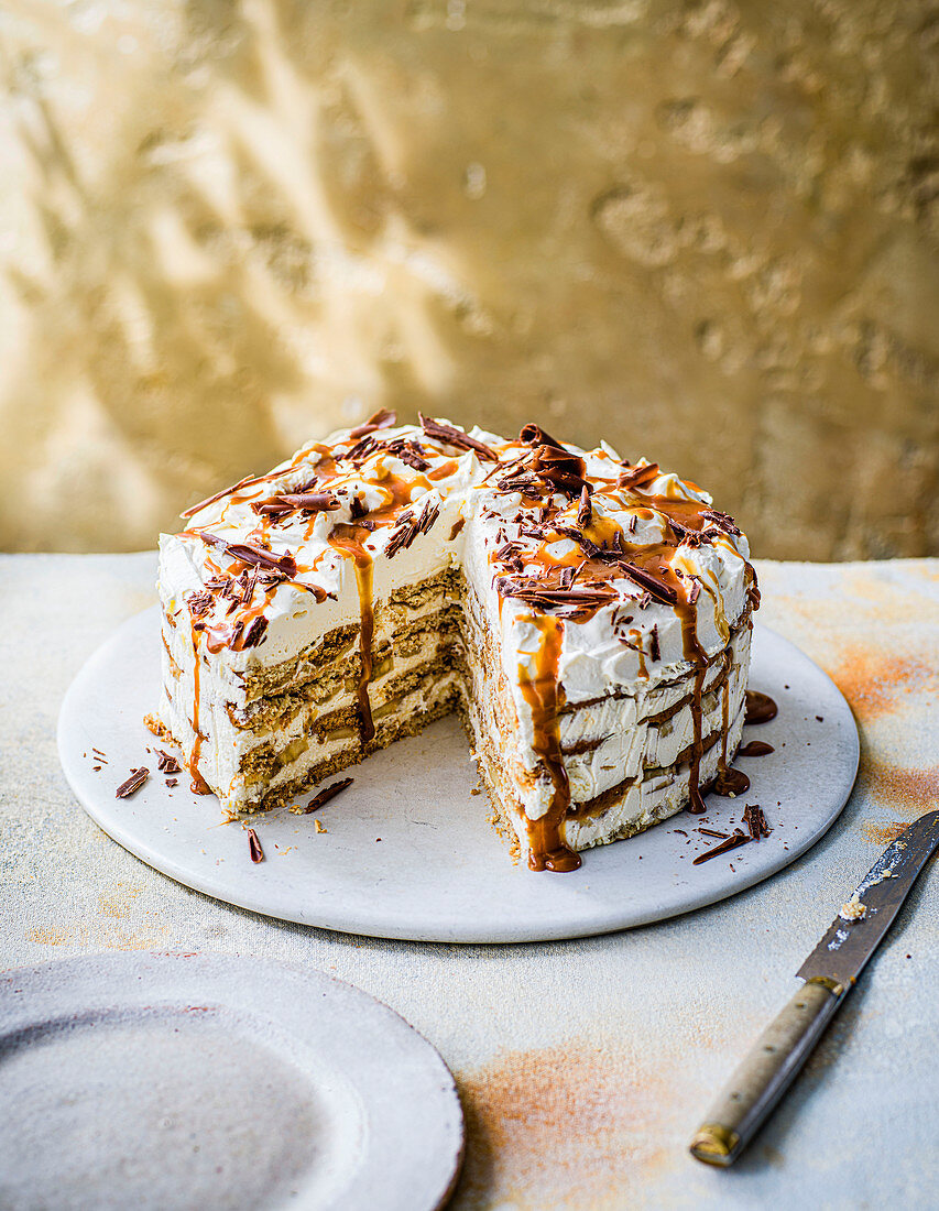 Banoffee fridge cake