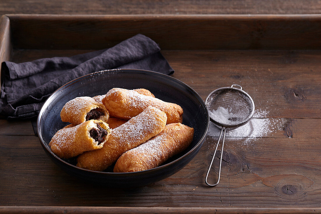 Fried poppy seed pierogies (pasties)