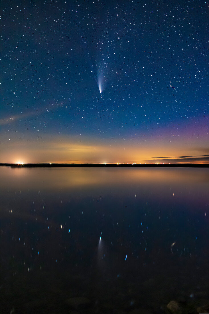 Comet NEOWISE reflected in lake