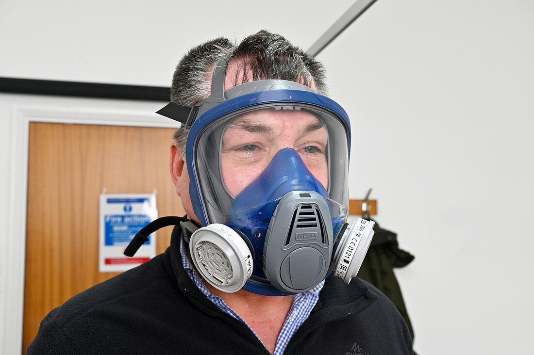 Man wearing respirator