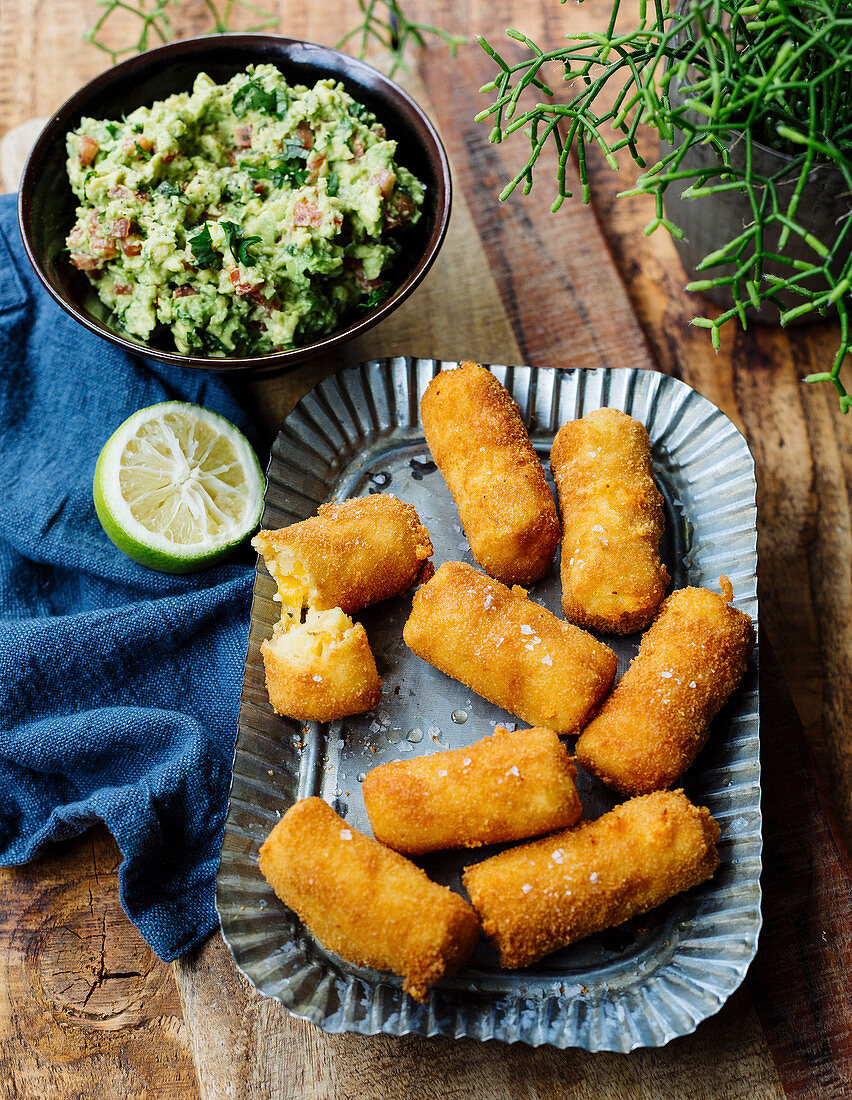 Cheese croquettes with spicy guacamole