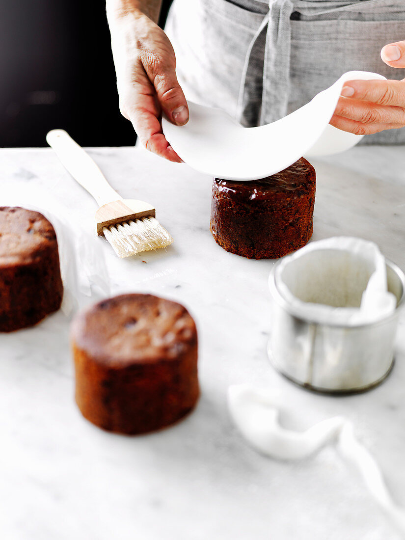 How to make Walnut, Orange and Cardamom Christmas Cakes