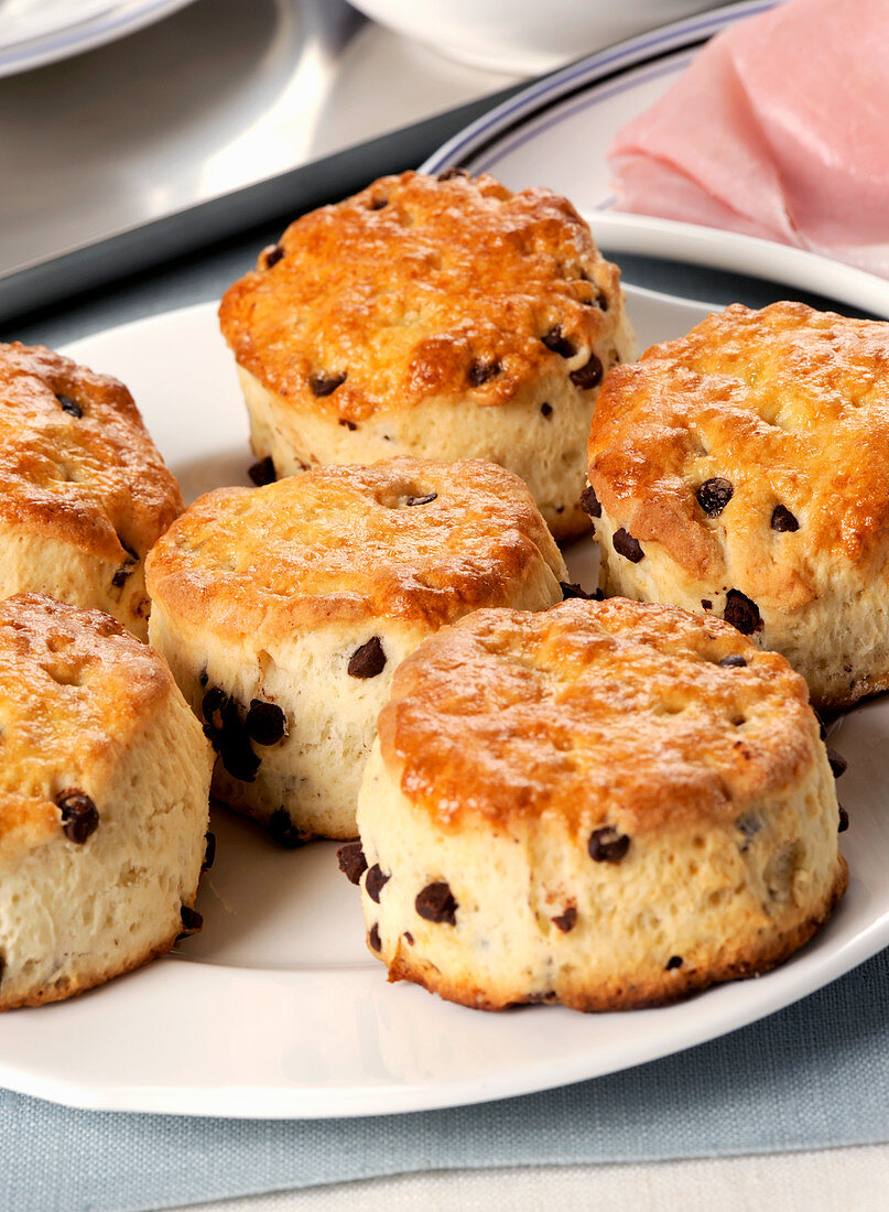 Scones with chocolate drops